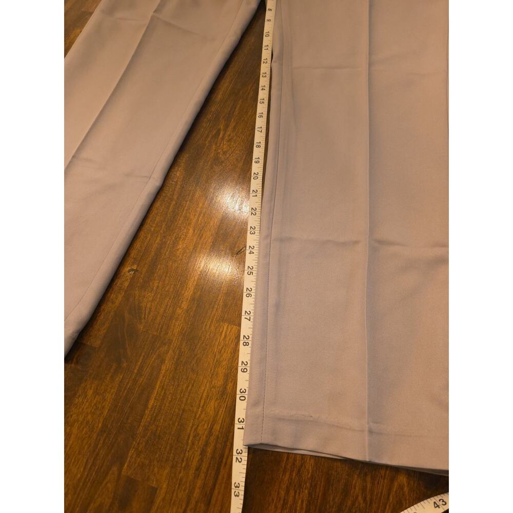 Amazon Essentials Men's 38x32 Performance Golf Pants Slim Fit Light Grey NWT - Picture 3 of 5